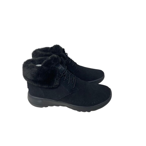 Skechers Booties Women's Size 8 Black Leather On The Go Walk Joy Bundle Up Boot - Picture 1 of 10